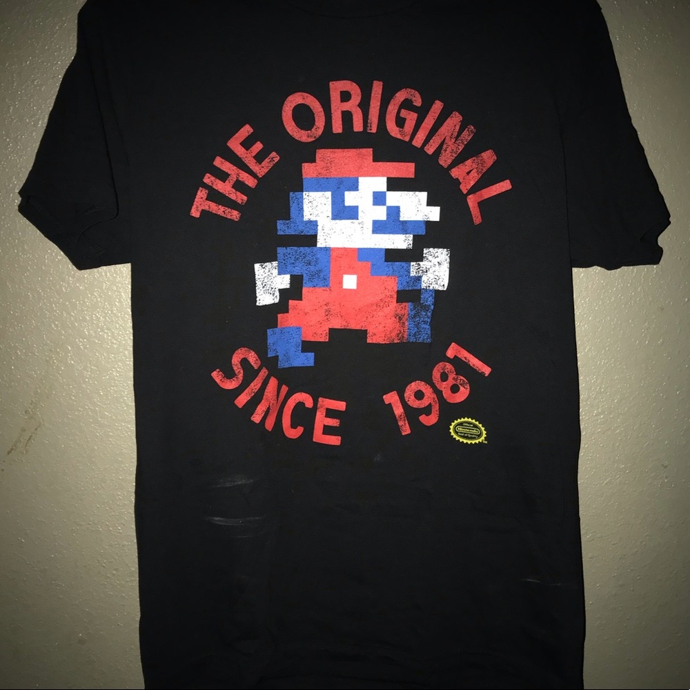 Mario shirt